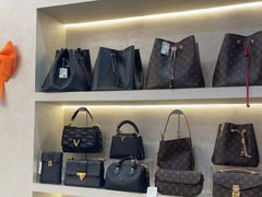 -六六奢品·vintage中古·回收二手奢侈品包包手表首饰(环球港店)