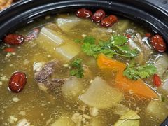 -赵家牛肉砂锅(台西三路店)