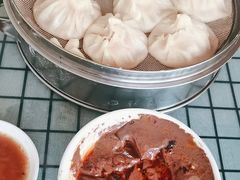 -守鑫水馅包子铺