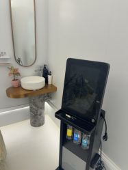 -苑苑vbeauty科技美容SPA