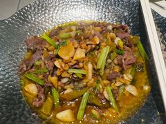 -绿草地·湘菜(7mall店)