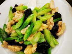 桃仁芥兰-晋阳饭庄(虎坊桥店)