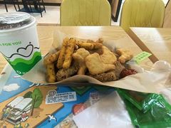 -德克士(场中路店)