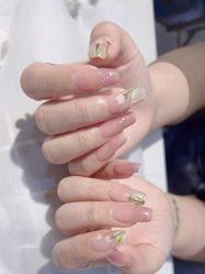 -UGIRL有个美甲