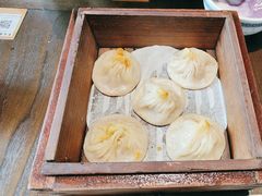 -李百蟹·蟹黄面·江景餐厅(外滩·豫园店)
