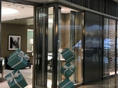 -Tiffany & Co.蒂芙尼
(广州太古汇店)