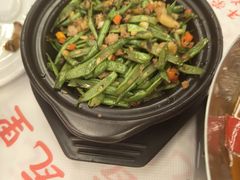 -堂瓦里·33年传统赣菜(第一街区店)