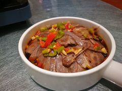 火红辣牛肉-姜君·千岛湖鱼头馆(浦东大道店)