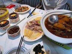 -琼大师东方烤乳猪(亚特兰蒂斯店)