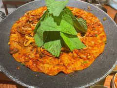 铁板章鱼五花肉-春熙台韩国料理·章鱼肥牛(西丽店)