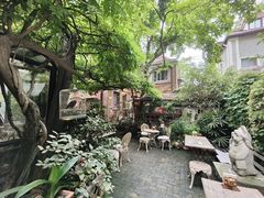 -古董花园(思南路42弄小区店)