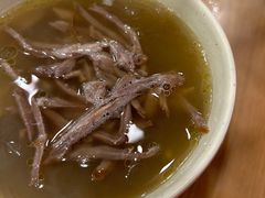 -佬钱湾仔(衣裳街店)