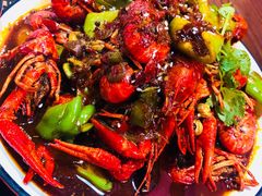 特色十三香龙虾-虾弄弄海派小龙虾·牛羊蝎子火锅