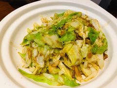 油渣炒牛心白-眉州东坡·熊猫主题餐厅(枫蓝店)