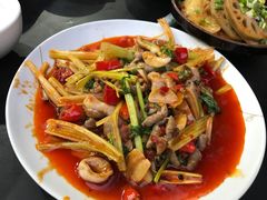 -二孃鸡爪爪(东郊记忆店)