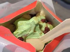 抹茶红豆年糕麦旋风-麦当劳(磨子桥店)