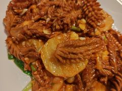 -闫府私房菜·老字号(恒隆店)