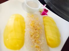 -Dang restaurant (patong phuket)