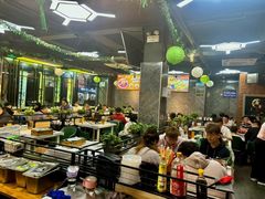-云晓光头烧烤吧(德平路店)