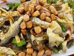 -章记正宗南岗鱼蛋火锅