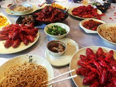 -巴厘龙虾·榜首油焖大虾(音乐学院·沿江酒馆店)