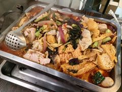 -后街佬·炭火鲜鱼杂(南城店)