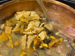 -阿山卓·野生菌火锅·纳西火塘烤肉