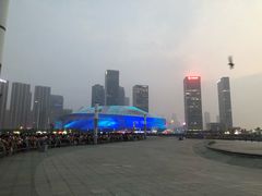 -东港音乐喷泉广场