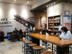 -星巴克(重庆火车北站北广场II店)
