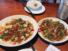 -唐师傅湘西名菜馆(武陵路店)