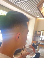 -MARTIN'S BARBER SHOP男士理发馆