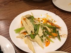 -清真吴记门钉肉饼·喜多利