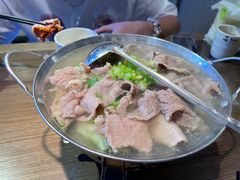 翘脚牛肉中锅-肖四女乐山跷脚牛肉(南汇大学城生活广场店)