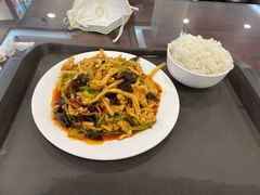 -聚德华天护国寺小吃(甜水园店)