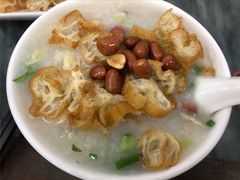 艇仔粥-穗银肠粉店(东川路店)