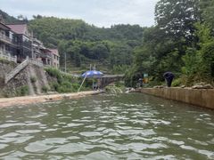 -虎啸峡漂流