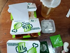 -Pelicana百利家炸鸡(江南西名店城店)