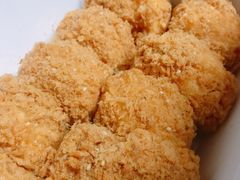 蟹黄肉松小贝-鲍师傅糕点(国金街店)