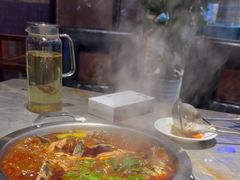 -忘情水鱼头·鲜鱼火锅(滨江中路店)