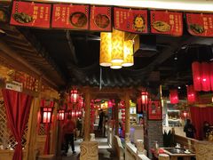 大堂-大龙辣火锅·龙虾·烧烤(湖滨新天地店)
