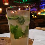 很适合夏日的夜晚，和闺蜜小坐了下