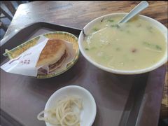 -穆得·老周家牛肉烧饼(普利街店)