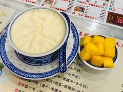 -广信牛奶甜品世家(台东店)