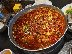 -万重锦·人文川菜馆(骡马市店)