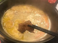 -鲜入围煮花胶鸡海鲜火锅