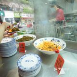 豪华套房你住过，豪华套餐面你吃了吗[调皮][调皮]