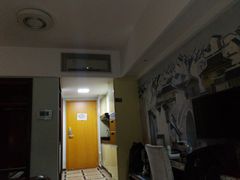 -寓米精品公寓(普君北路地铁站店)