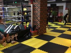 -拳盛时代拳击俱乐部(北京路店)