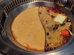 -生活如沸·顺德水牛奶火锅(人民广场店)