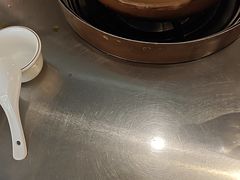 -胡须佬鸡煲四季火锅店(石厦西村直营店)
